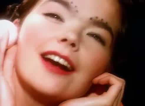 Björk - Venus as a Boy