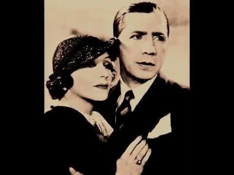 Carlos Gardel - Angustias (Llora, corazón)