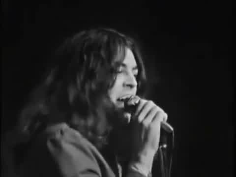 Deep Purple - “Made in Japan” (contains Space Truckin’ excerpt)