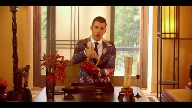 Francesco Gabbani - Occidentali's Karma