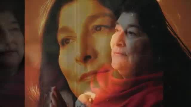 Mercedes Sosa - Soy pan, soy paz, soy más