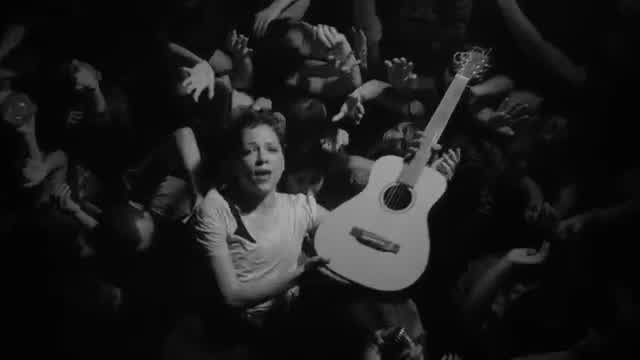 Natalia Lafourcade - Hasta la raíz