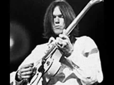 Neil Young - Cortez The Killer