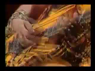 Stryper - Makes Me Wanna Sing