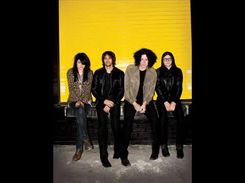 The Dead Weather - 60 Feet Tall