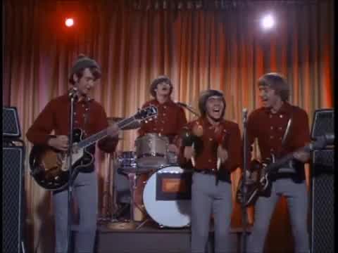 The Monkees - (I'm Not Your) Steppin' Stone