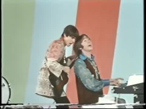 The Monkees - Pleasant Valley Sunday