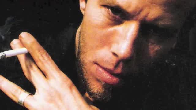 Tom Waits - Hope I Don't Fall in Love With You