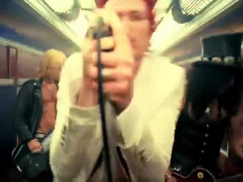 Velvet Revolver - Dirty Little Thing