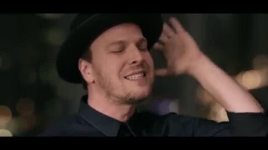 Gavin DeGraw - She Sets the City on Fire
