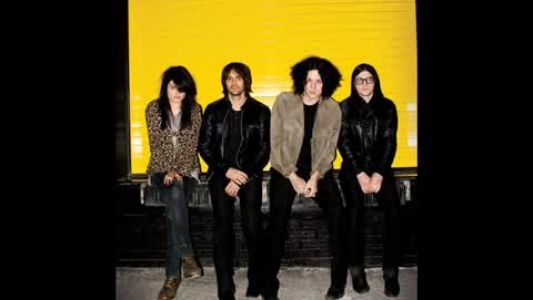 The Dead Weather - 60 Feet Tall
